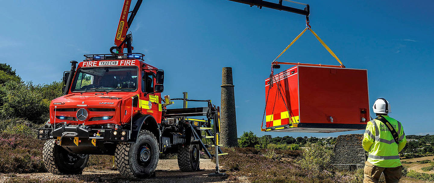 csm HD U Cornwall Fire Rescue Service fde7665b3c